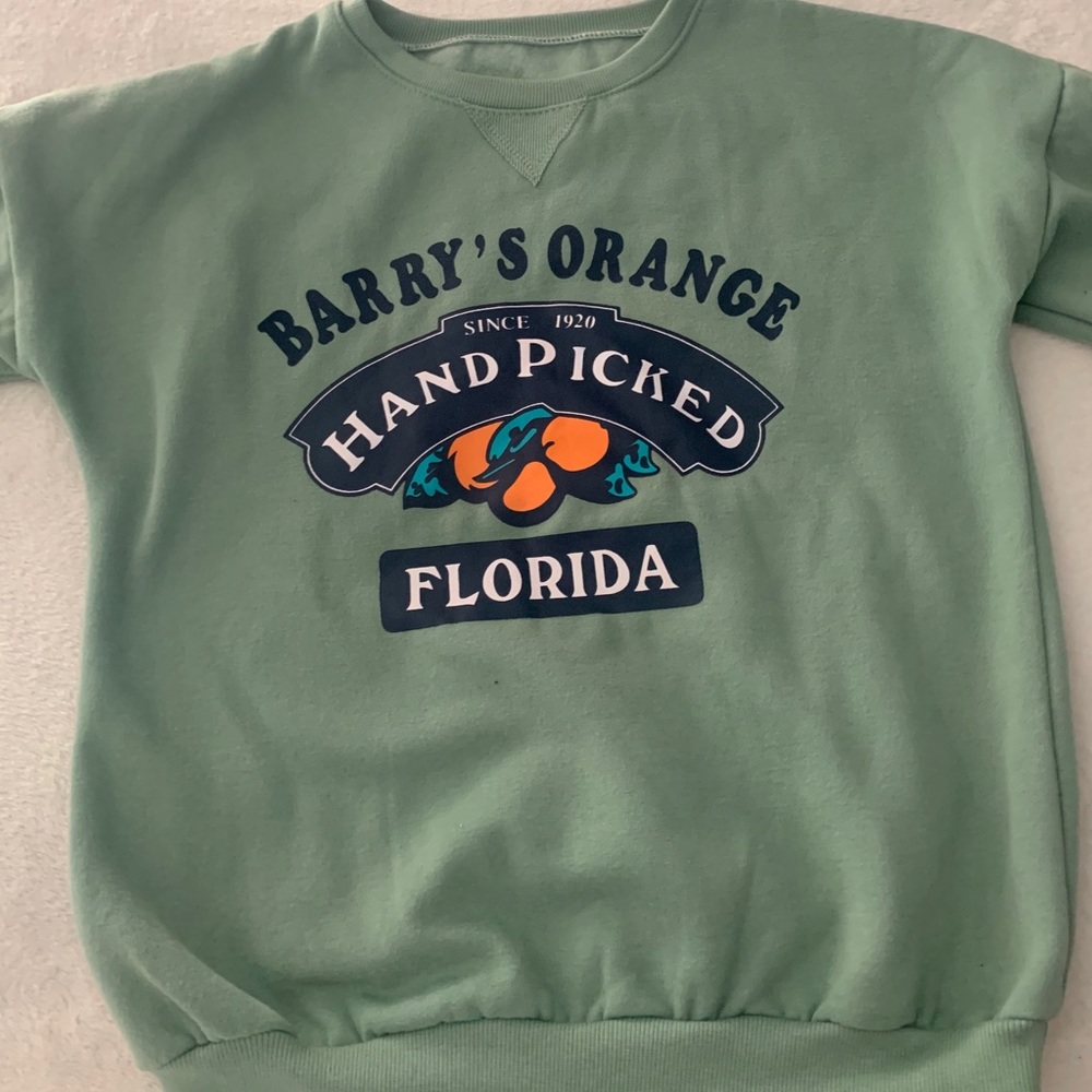 Green Sweatshirt